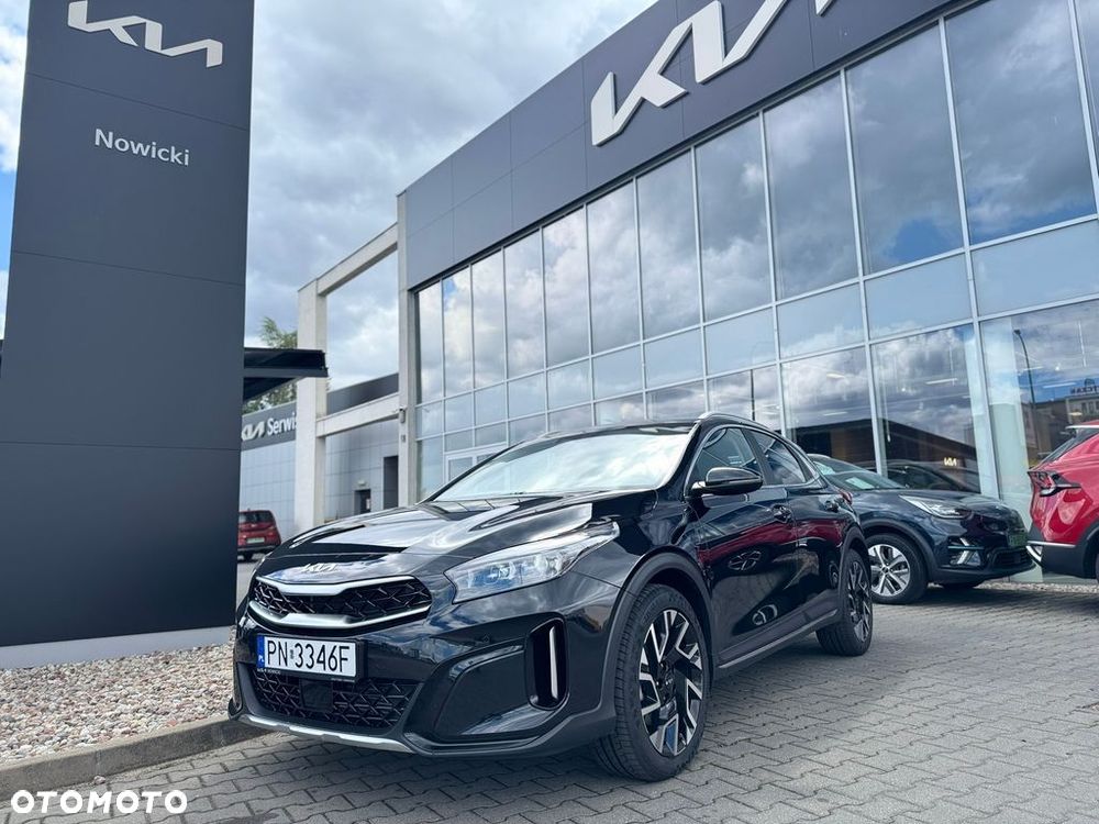 Kia XCeed 1.5 T-GDI Business Line DCT - 1