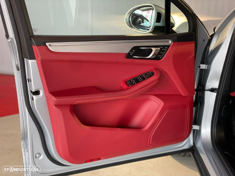 Porsche Macan Standard - 54