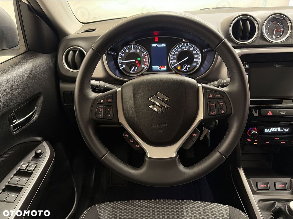 Suzuki Vitara 1.4 Boosterjet SHVS Premium 2WD - 12