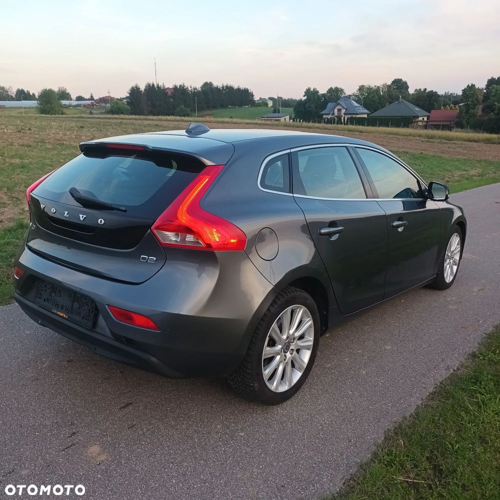 Volvo V40 D2 Momentum - 6