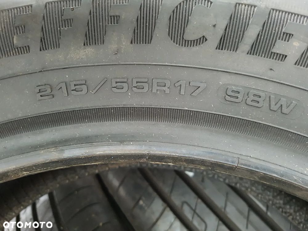 GOODYEAR EFIFICENT GRIP PERFORMANCE   215/50R17  215/50/17 - 5
