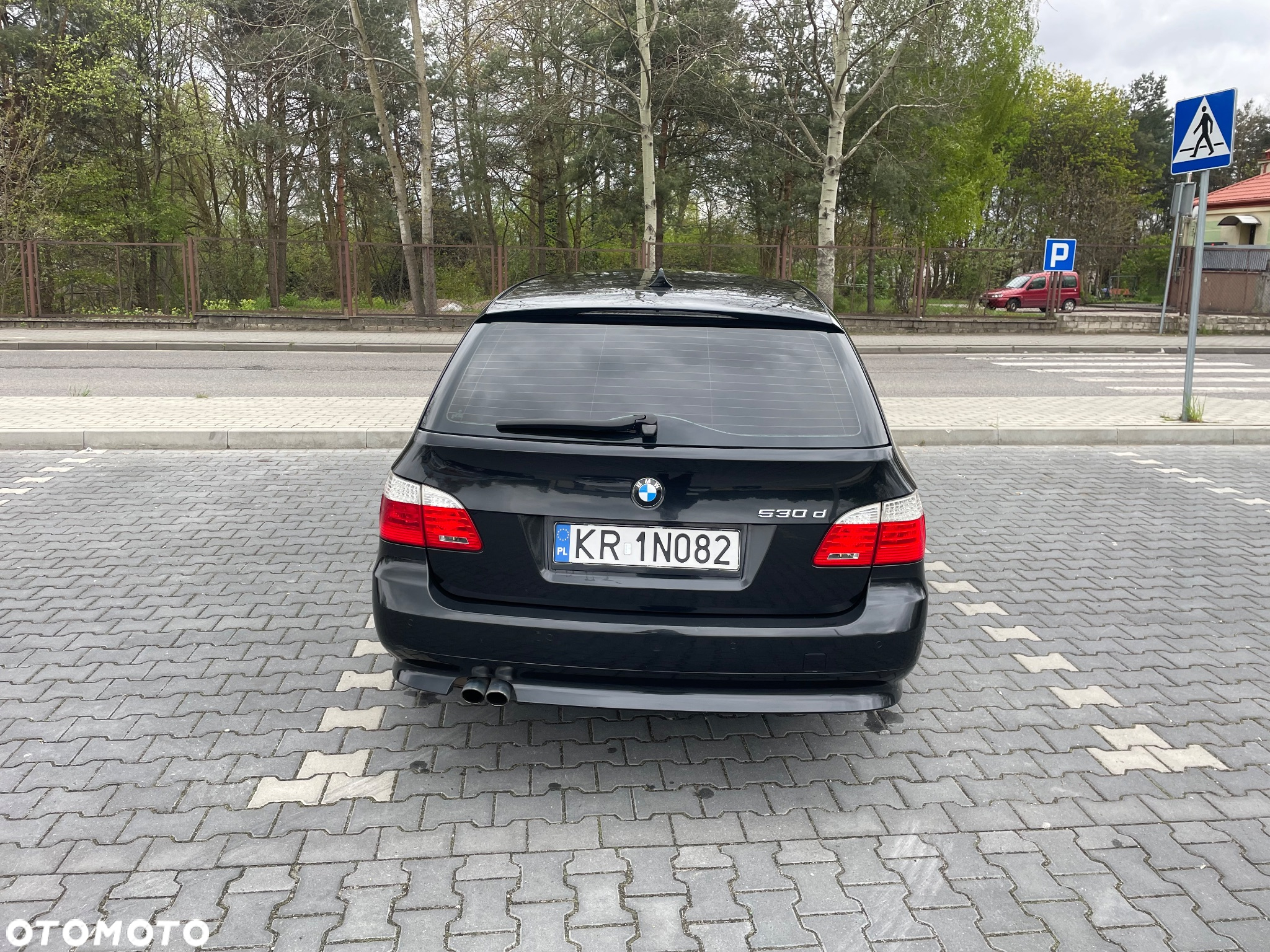 BMW Seria 5 530d Touring - 6