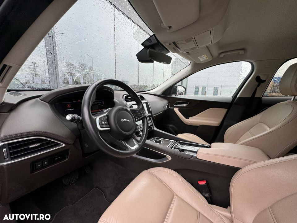 Jaguar F-Pace 20d AWD Aut. Prestige - 13