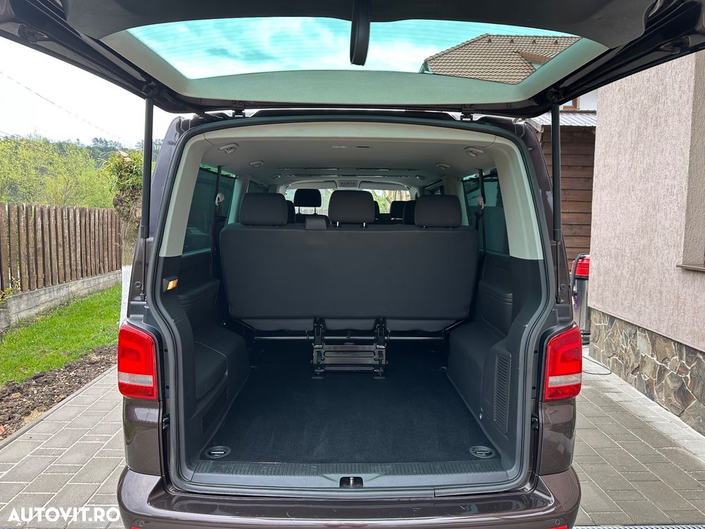 Volkswagen Transporter Caravelle Lang DSG BMT Comfortline - 10