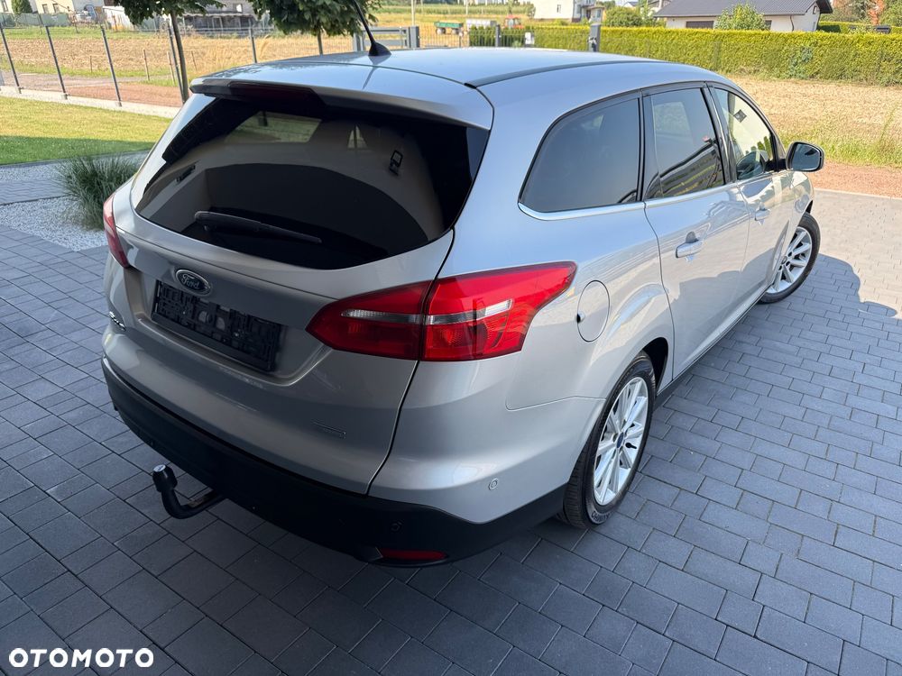 Ford Focus - 11