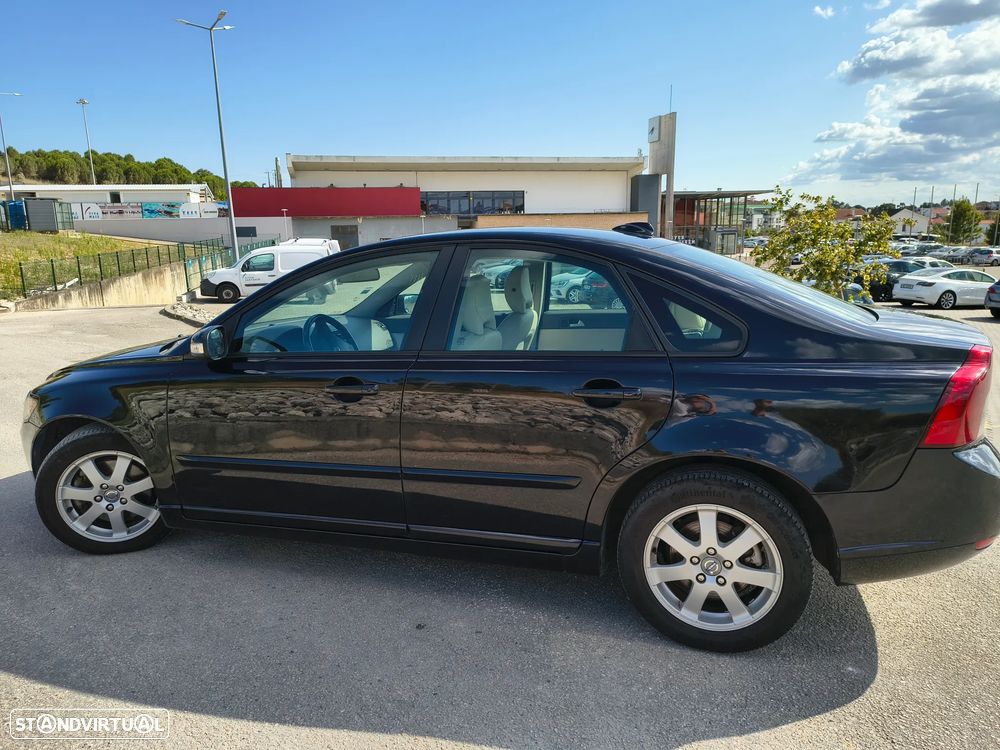 Volvo S40 2.0 D Momentum - 5