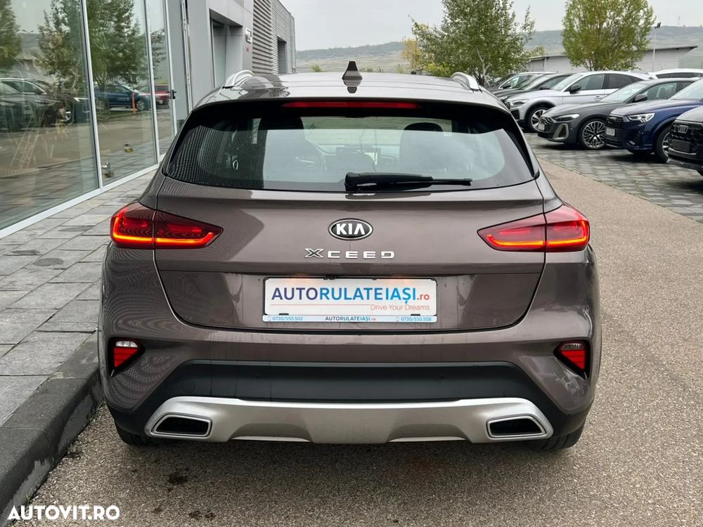 Kia XCeed 1.6 GDI 6DCT PHEV Vision - 4