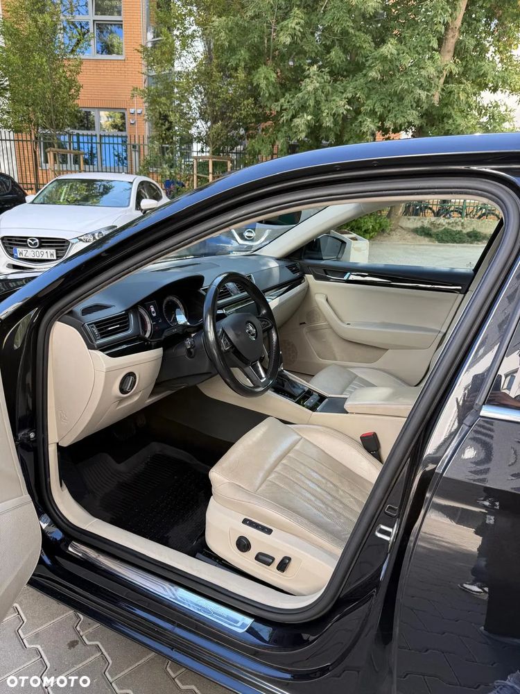 Skoda Superb 2.0 TSI L&K DSG - 23