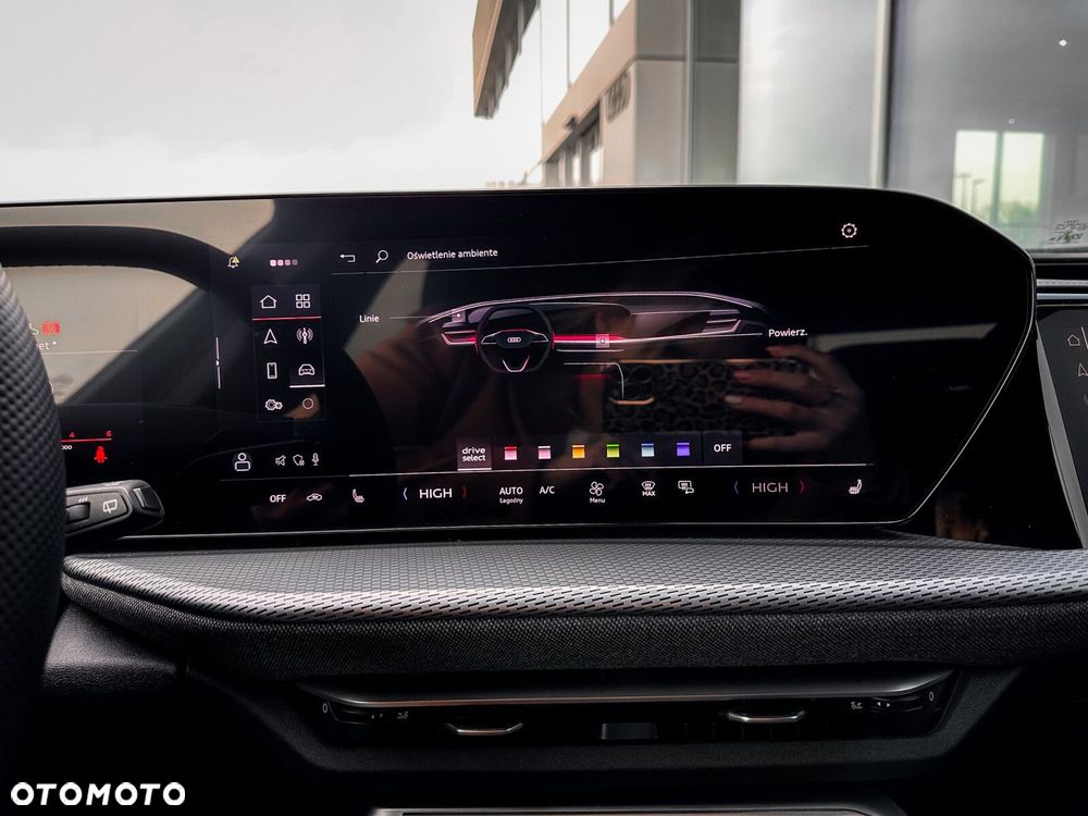 Audi Q5 Sportback - 26