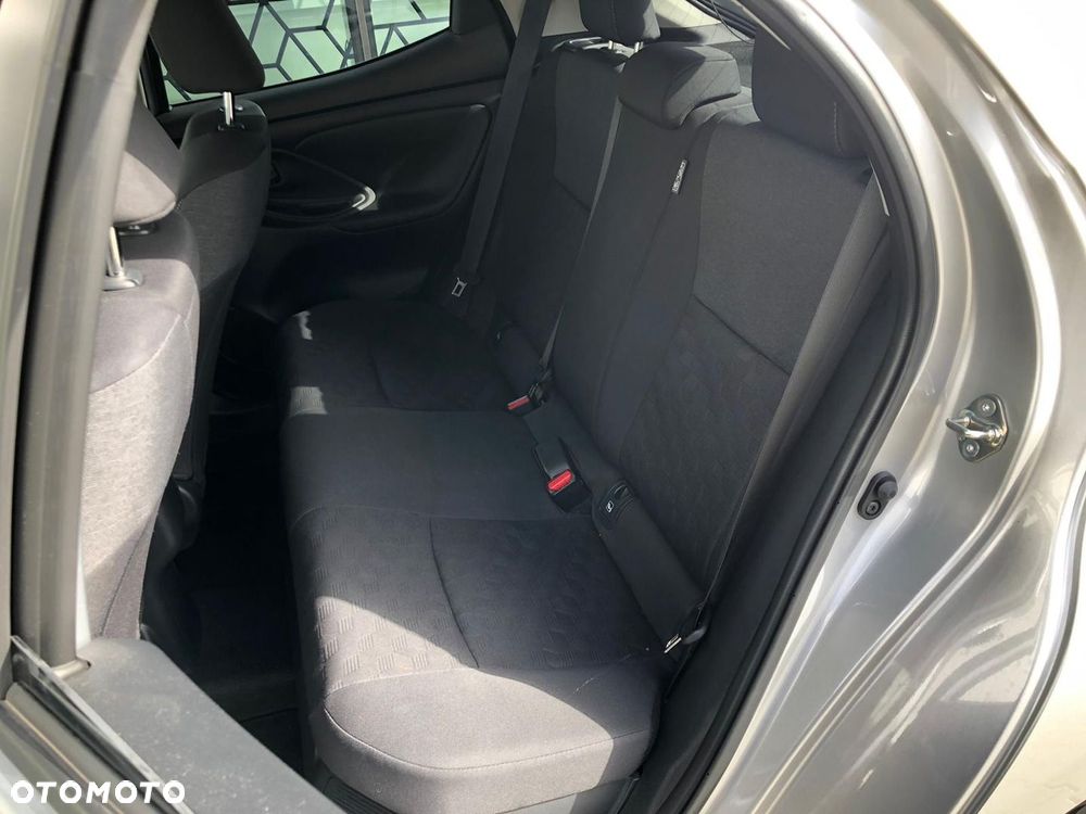 Toyota Yaris Hybrid 1.5 Style - 28