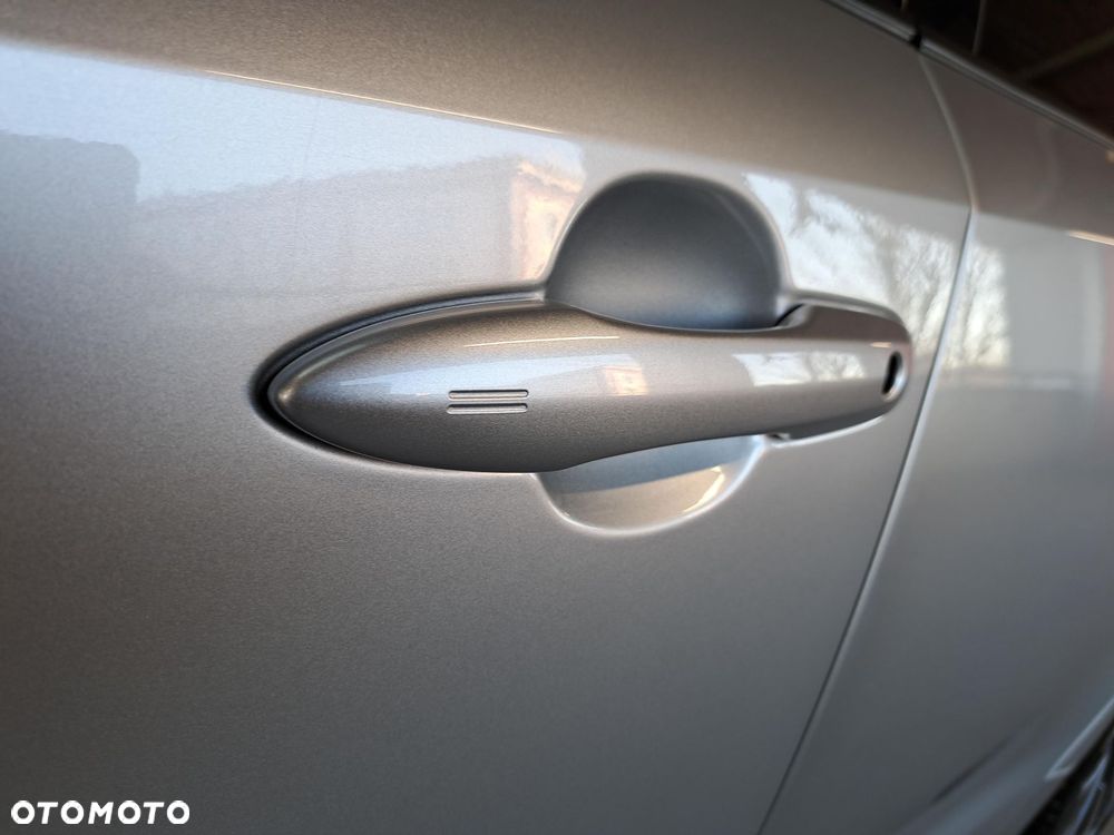 Toyota Corolla 1.8 Hybrid Style - 37