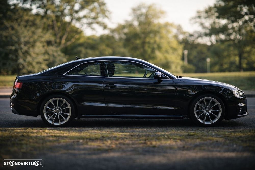 Audi A5 2.0 TDI Multitronic S-line - 28