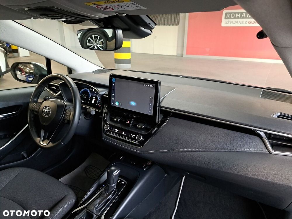 Toyota Corolla 1.8 Hybrid Comfort - 18