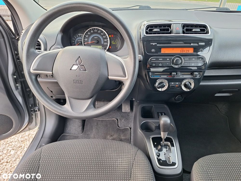 Mitsubishi Space Star 1.2 Clear Tec CVT Edition+ - 24