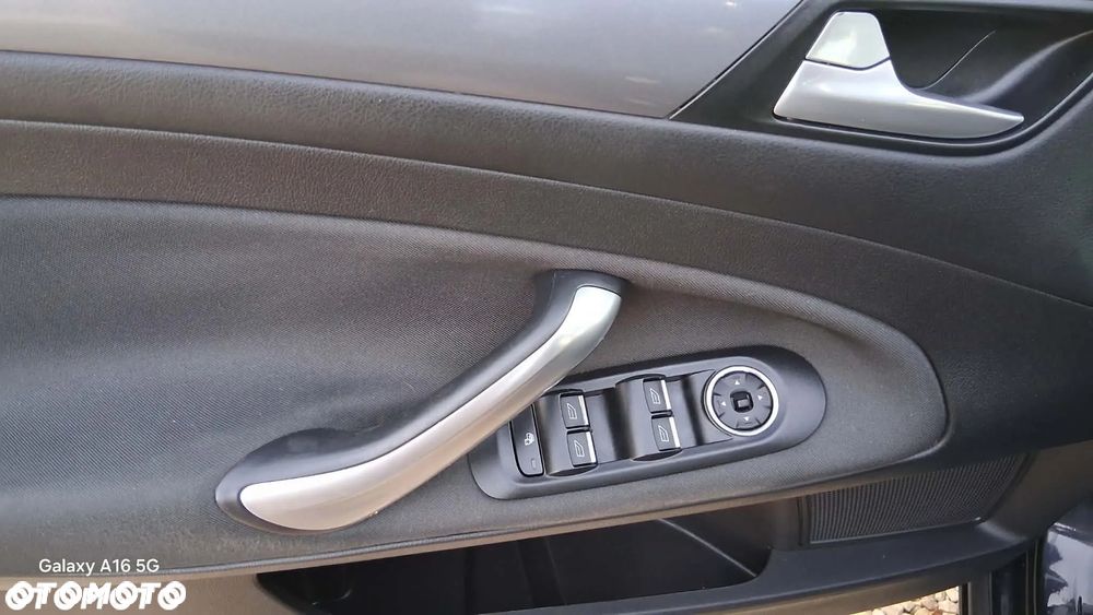 Ford Mondeo 2.0 FF Titanium - 20