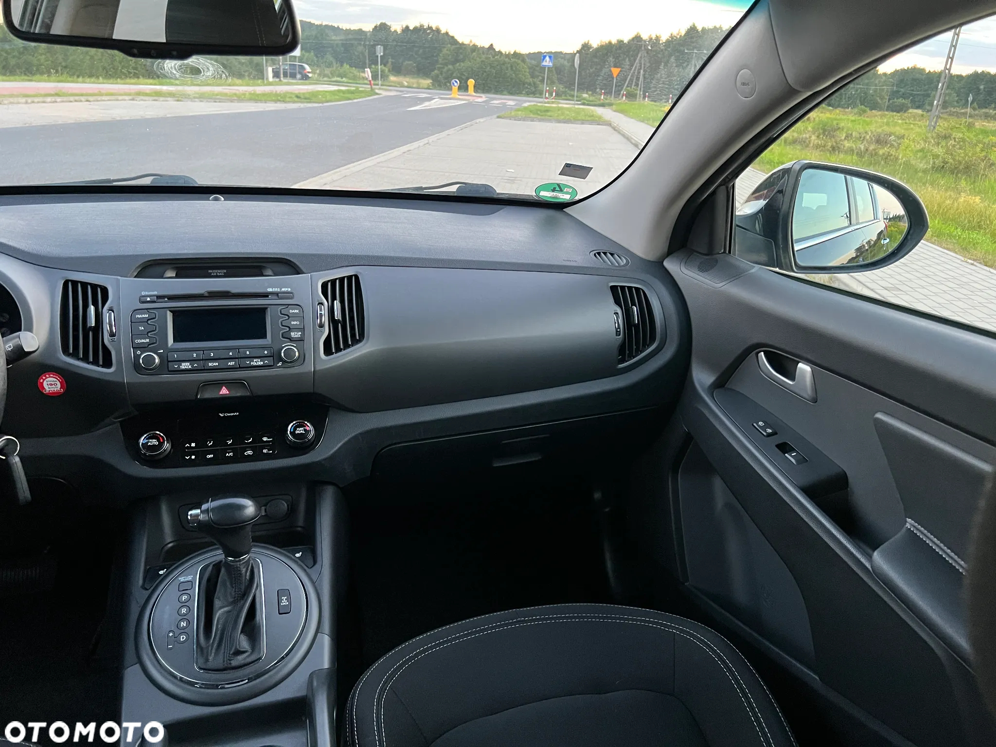 Kia Sportage 2.0 CRDI XL - 14