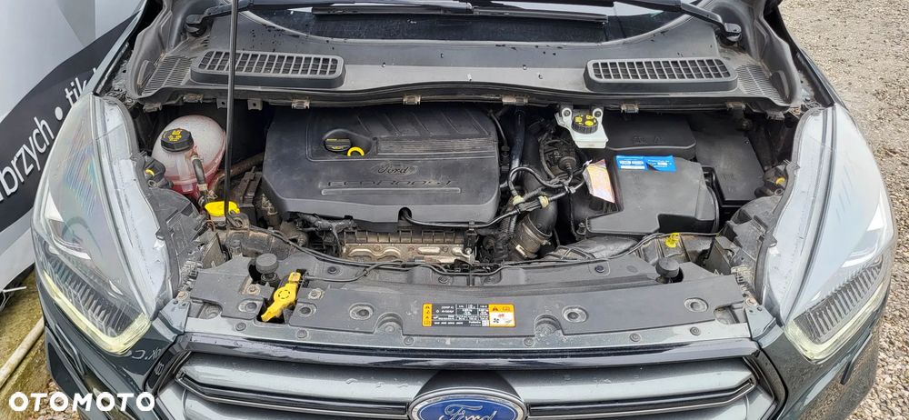 Ford Kuga 1.5 EcoBoost 2x4 ST-Line - 26