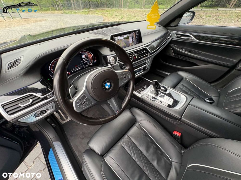 BMW Seria 7 750i xDrive - 21