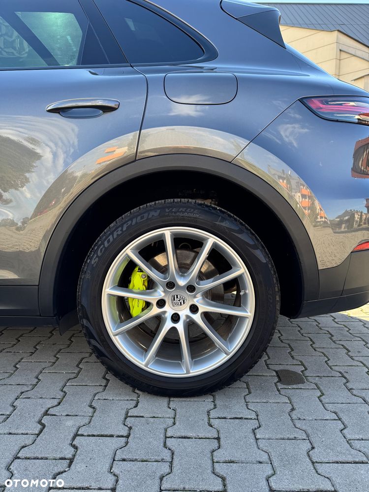 Porsche Cayenne - 13