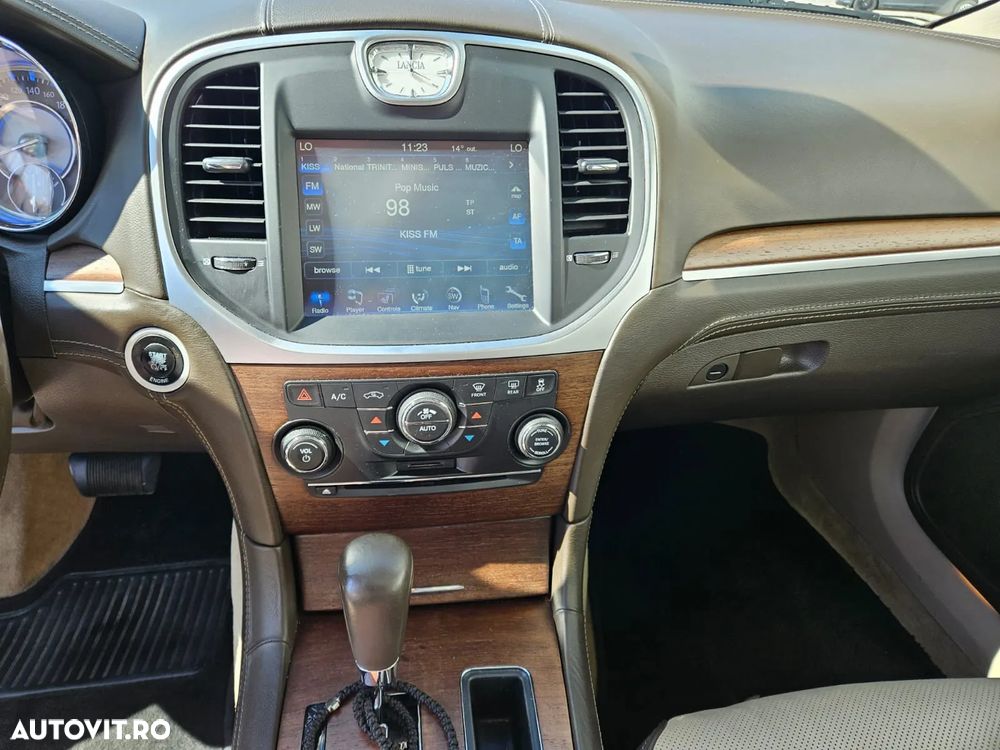 Lancia Thema 3.0 V6 CRD 24V Automatik Executive - 17