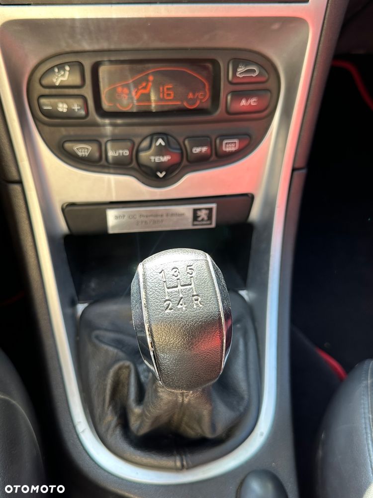 Peugeot 307 CC 135 - 10