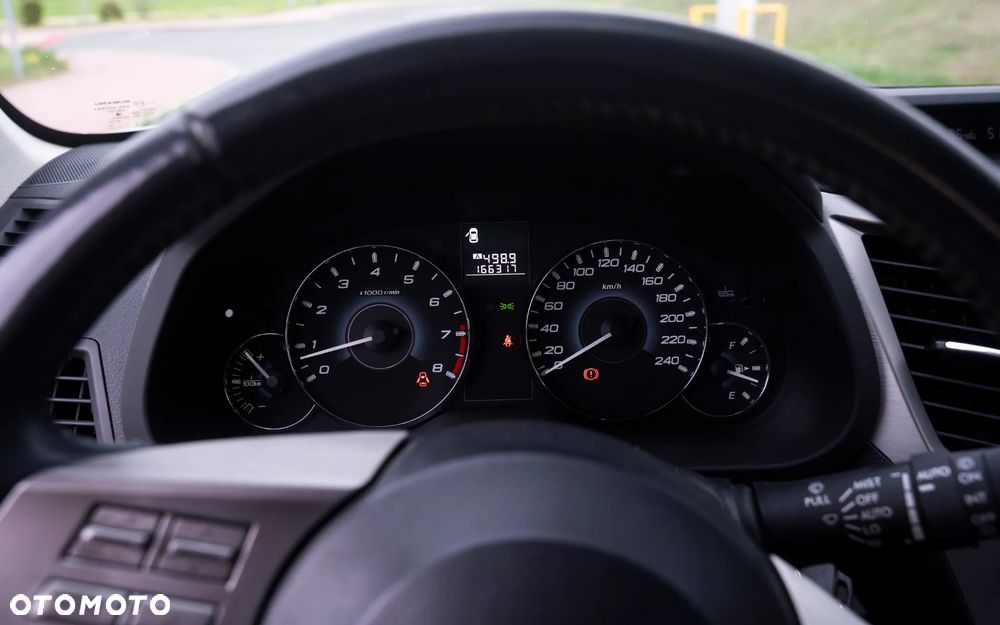 Subaru Legacy 2.0R Comfort - 15