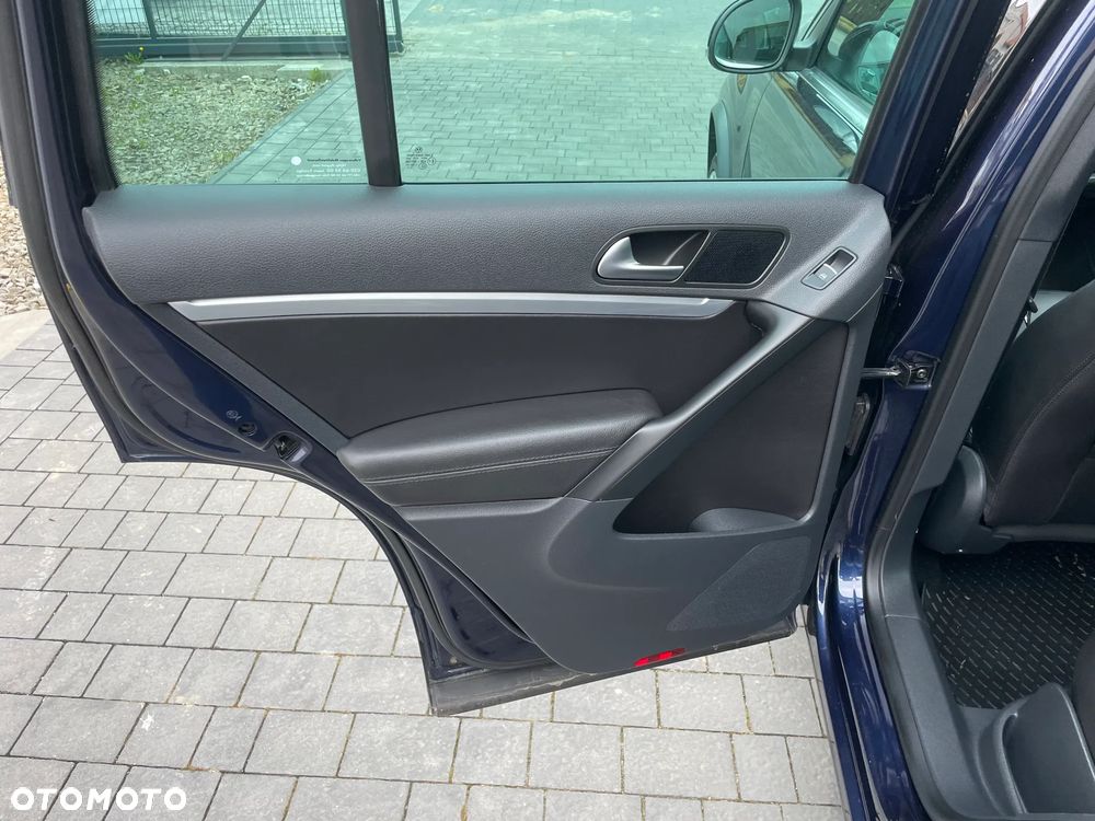Volkswagen Tiguan 1.4 TSI 4Mot R-Style - 19