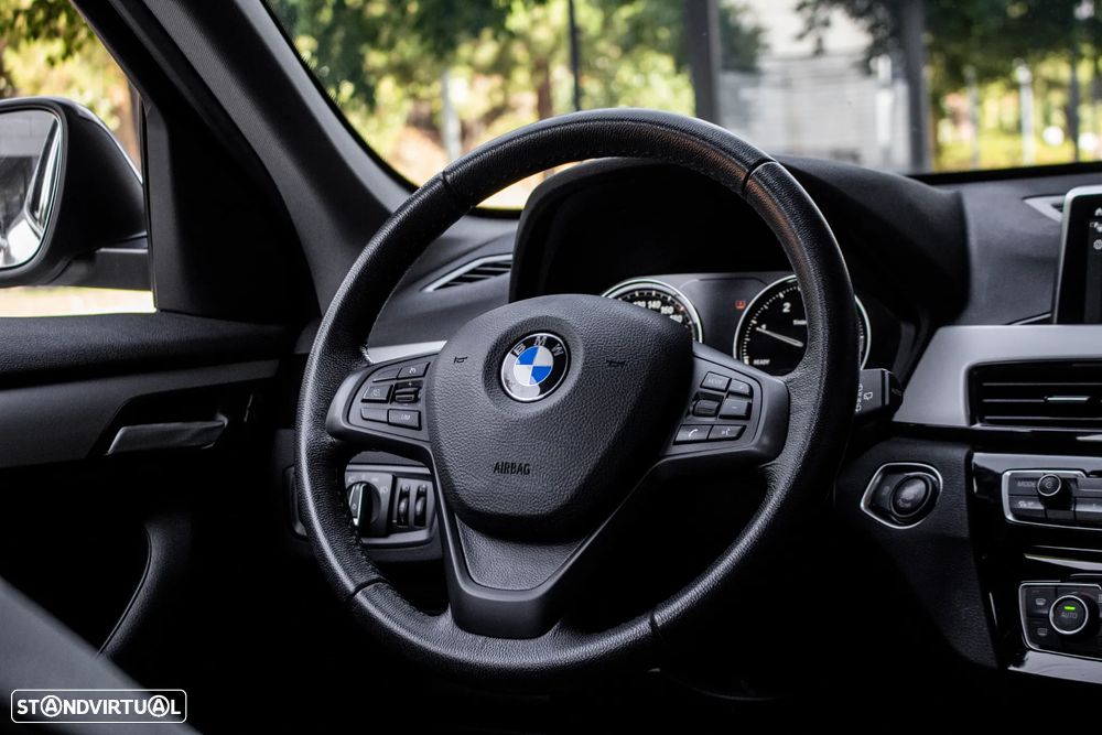 BMW X1 16 d sDrive Advantage - 37