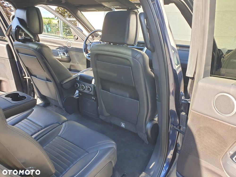 Land Rover Discovery 3.0 TD6 HSE Luxury - 28