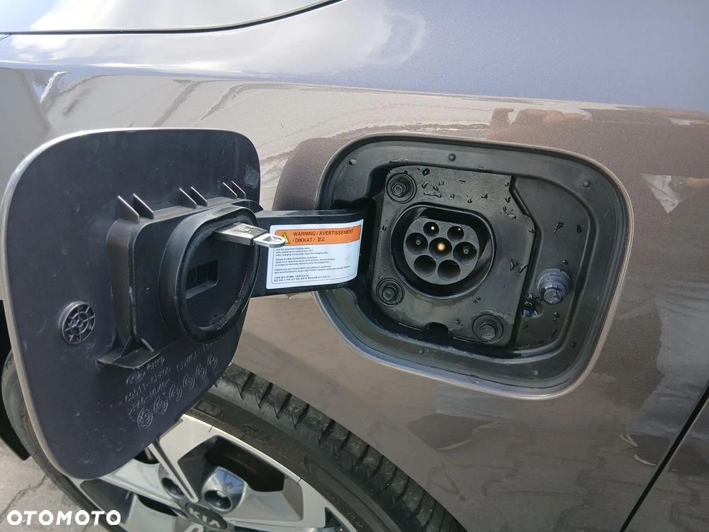 Kia Ceed 1.6 GDI PHEV L Business Line DCT - 11