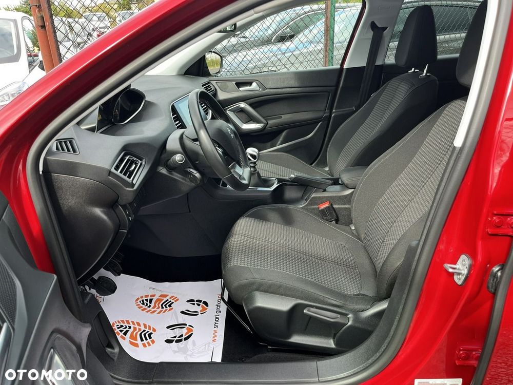 Peugeot 308 1.2 PureTech Active Pack S&S - 30