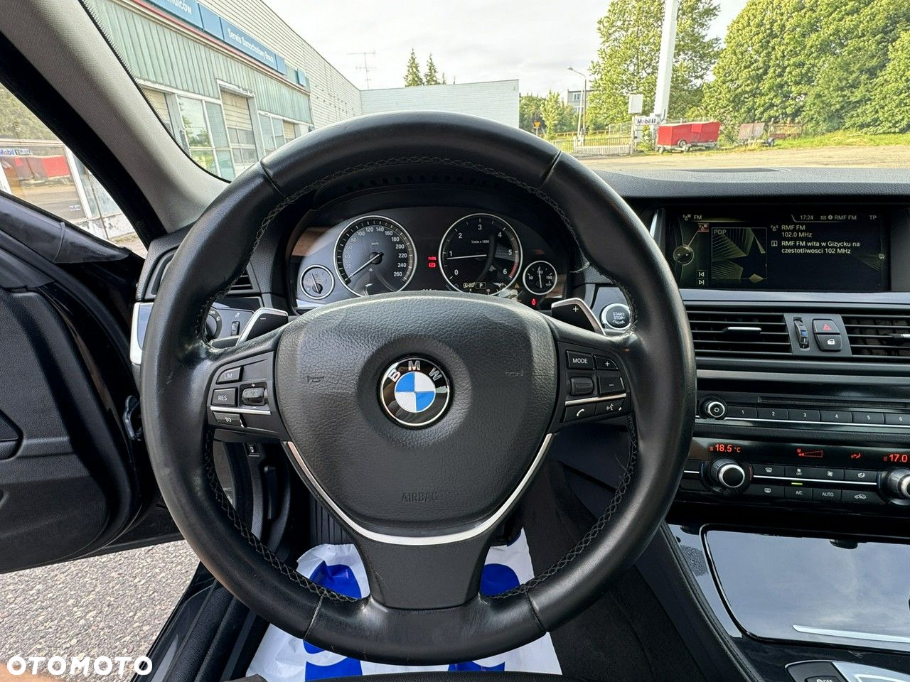 BMW Seria 5 - 22