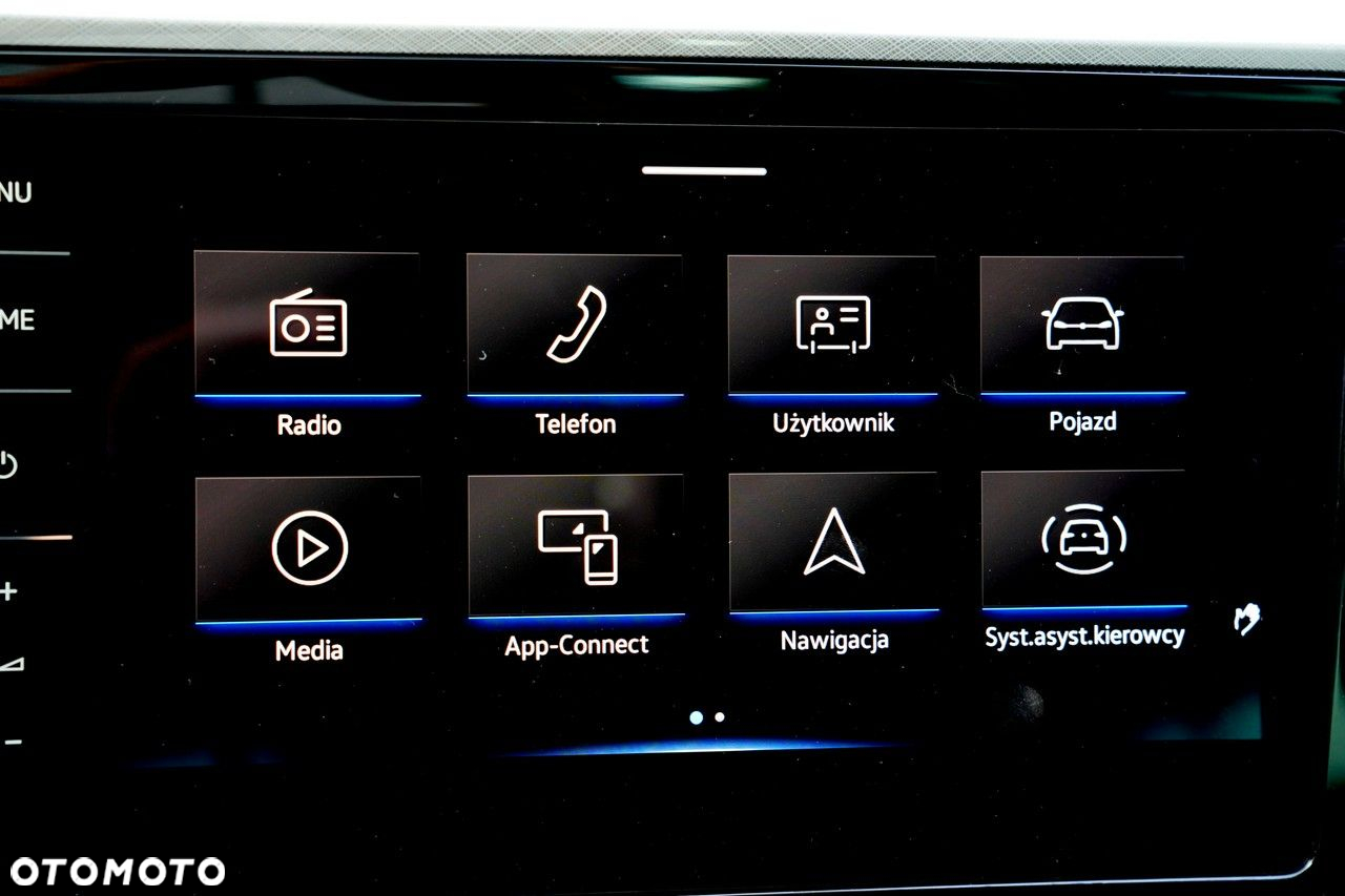 Volkswagen Passat - 24