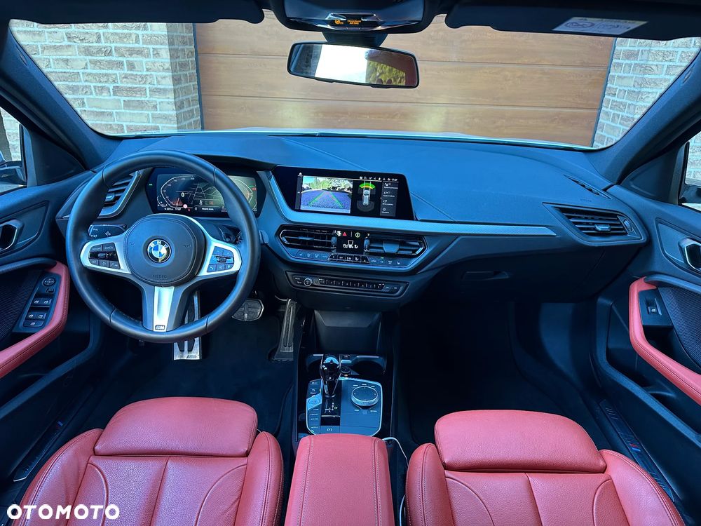 BMW Seria 1 120i M Sport - 9
