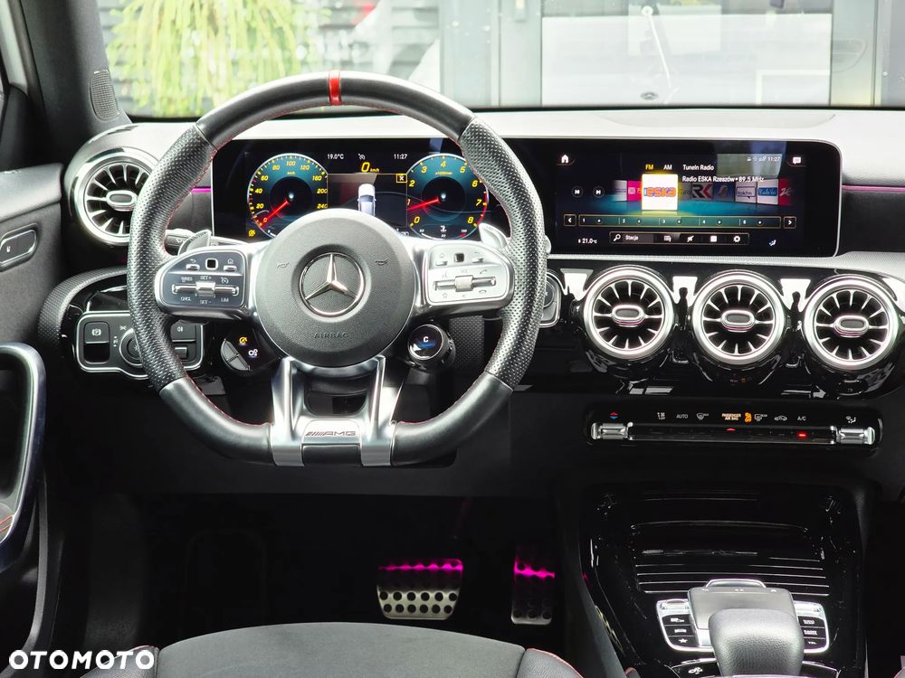 Mercedes-Benz Klasa A AMG 35 4Matic AMG Speedshift DCT 7G Edition 1 - 24