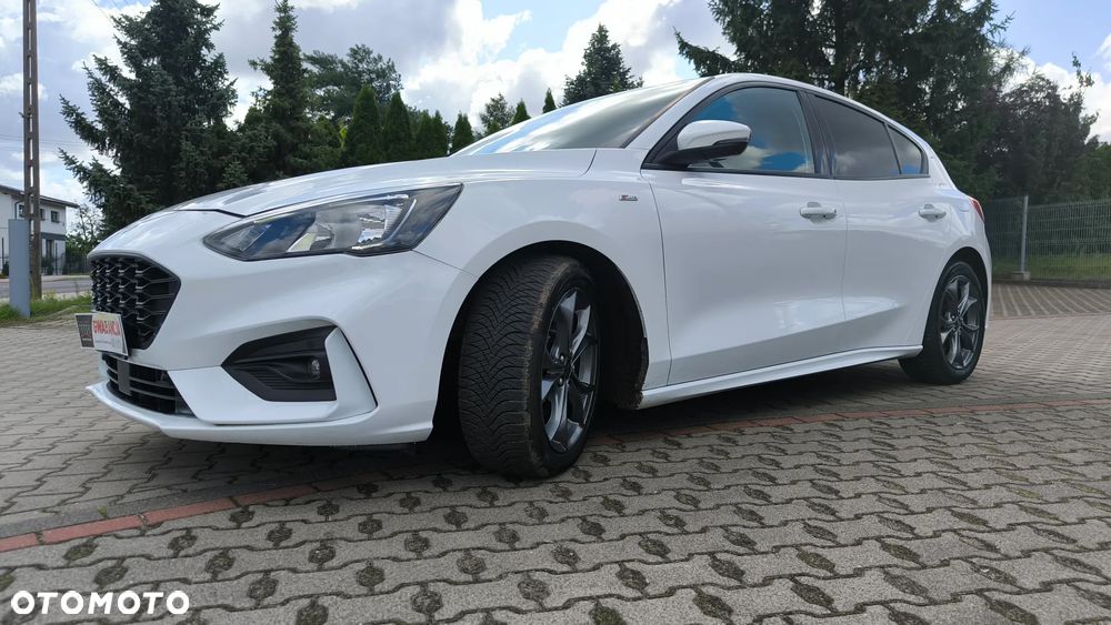 Ford Focus 1.5 EcoBlue Start-Stopp-System ST-LINE - 2
