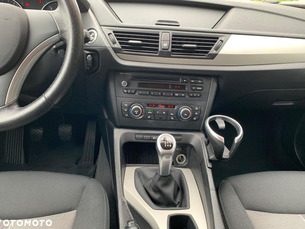 BMW X1 xDrive18d - 10