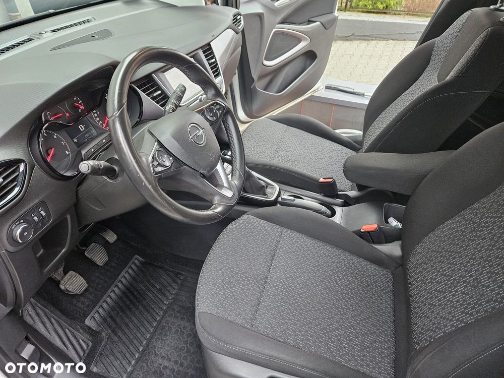Opel Crossland X 1.2 Enjoy - 4