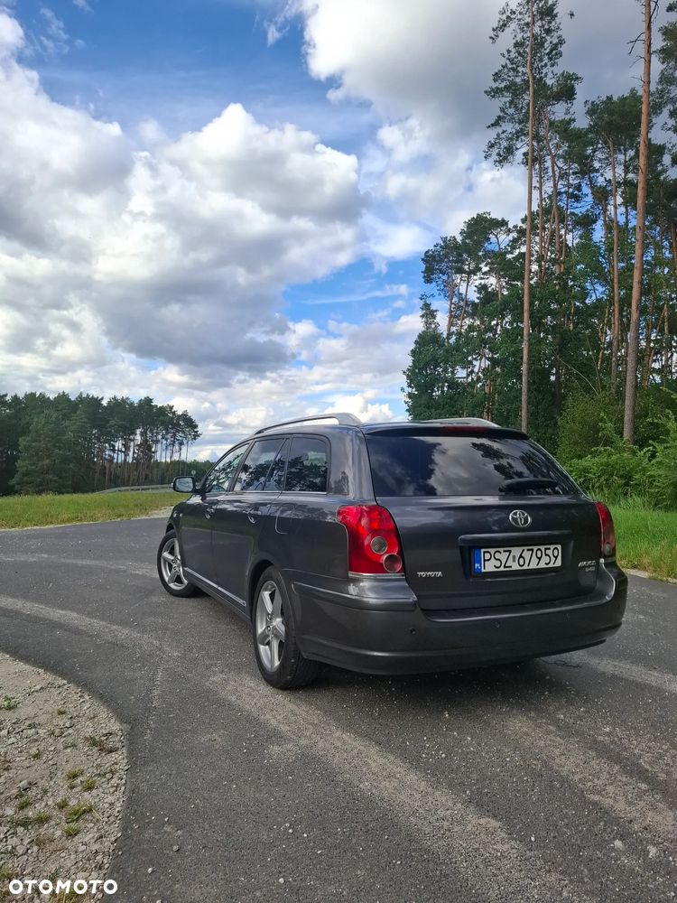 Toyota Avensis 2.2 D-CAT Executive - 5