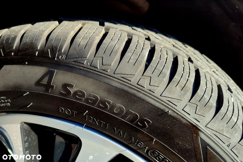 Citroën DS4 PureTech 130 Stop&Start SoChic - 24