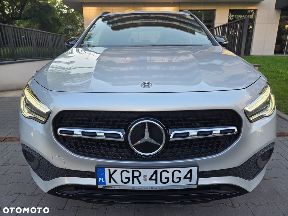 Mercedes-Benz GLA 250 4-Matic AMG Line - 17
