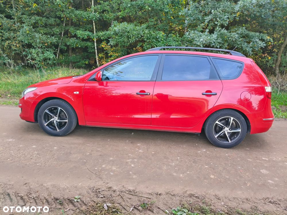 Hyundai i30 1.4 FIFA WM Edition - 16