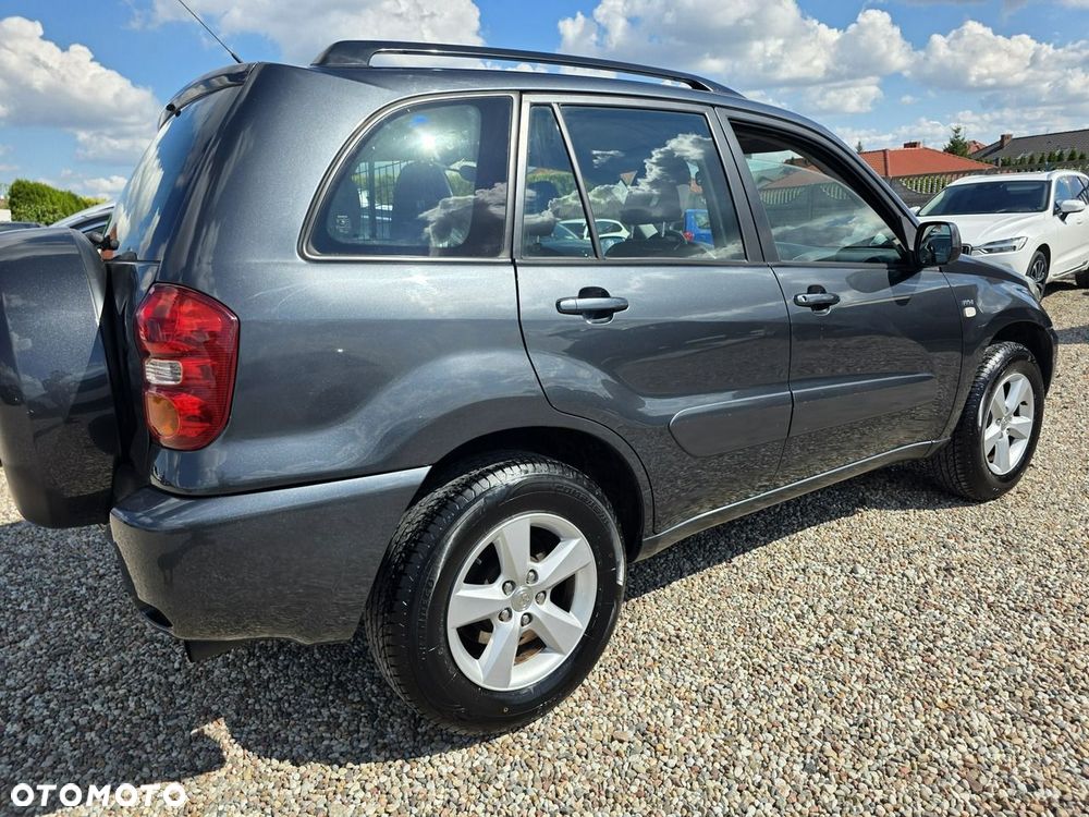 Toyota RAV4 1.8 VVT-i Luna 2WD - 2