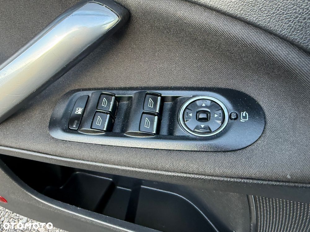 Ford Mondeo 2.0 Champions Edition - 8