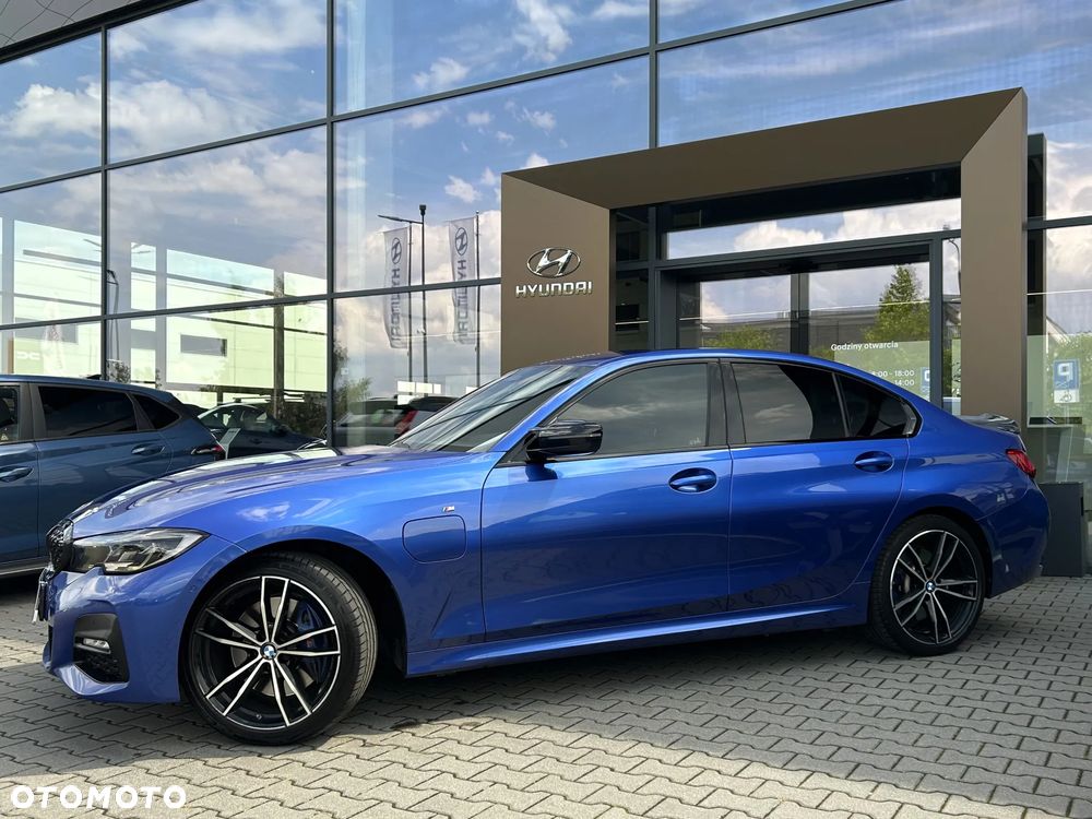 BMW Seria 3 330e - 3