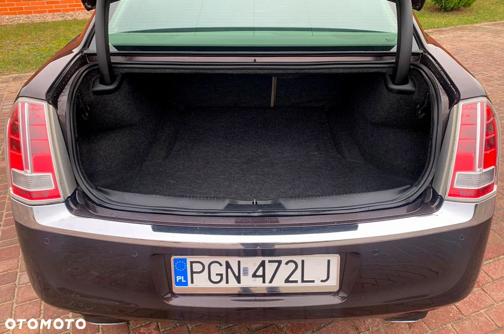 Lancia Thema 3.6 V6 VVT 24V Automatik Executive - 37
