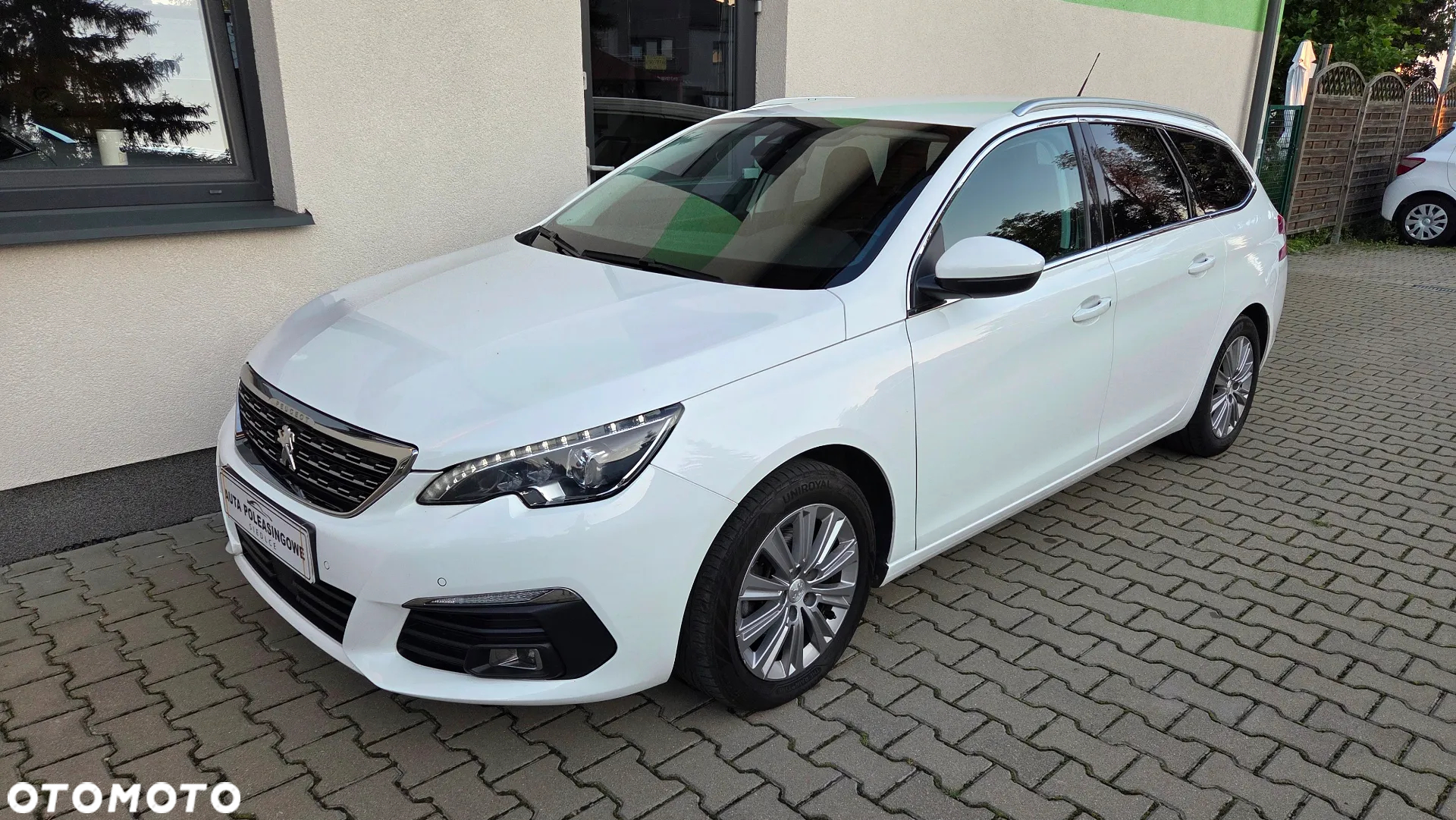 Peugeot 308 1.5 BlueHDi Allure Pack S&S EAT8 - 4
