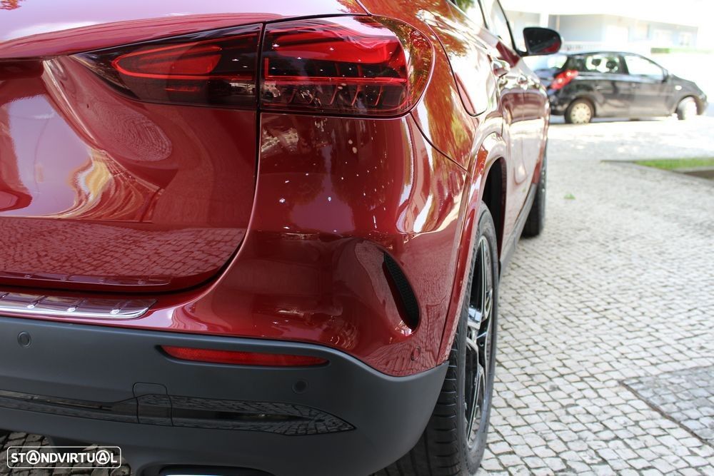 Mercedes-Benz GLA 250 e 8G-DCT AMG Line - 14