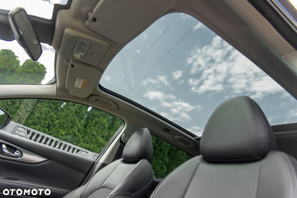 Nissan Qashqai 1.3 DIG-T Tekna - 24
