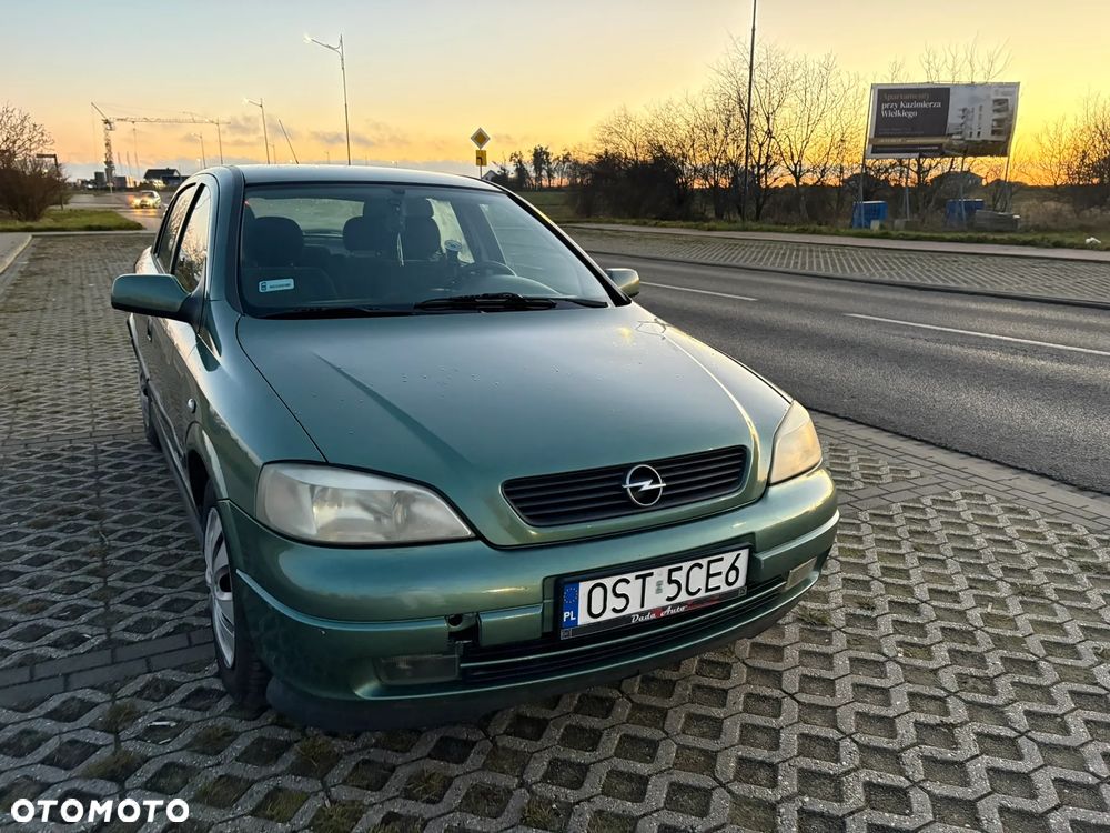 Opel Astra 1.4 16v GL - 6